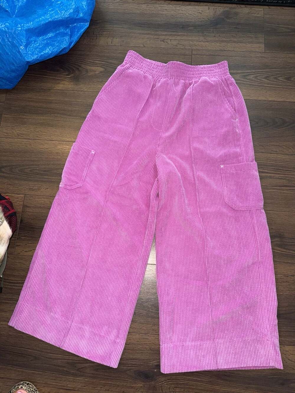 Urban Outfitters Wide-Leg Corduroy Cargo Pants - Picture 3 of 4